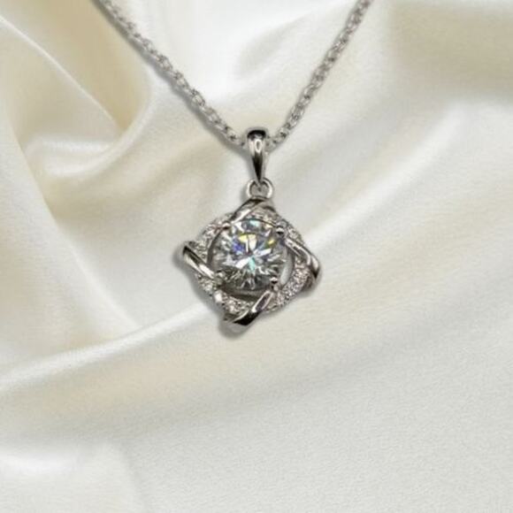 Authentic Moissanite Windmill Necklace Spring Ring Closure  925 Silver NWT - Picture 12 of 14